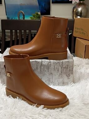 MICHAEL Michael Kors Women's Sz 8.5 Ankle Boots Booties New🆕